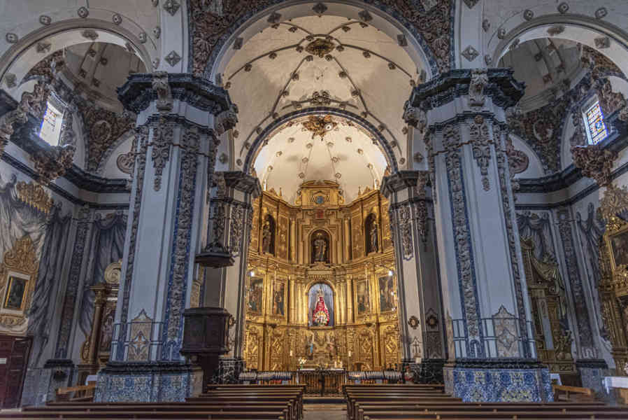 Zaragoza - Belchite 56 - santuario Nuestra Señora del Pueyo.jpg